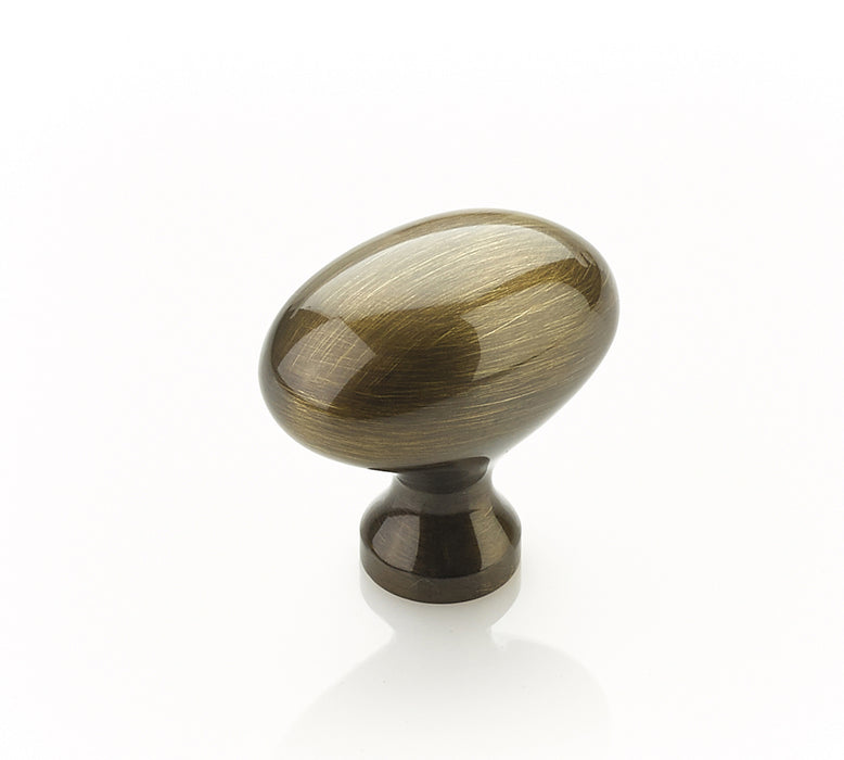 Traditional Oval Knob 1-3/8” dia