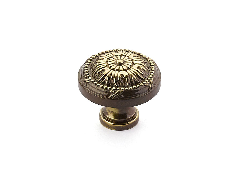 Versailles Round Knob 1-1/4” dia