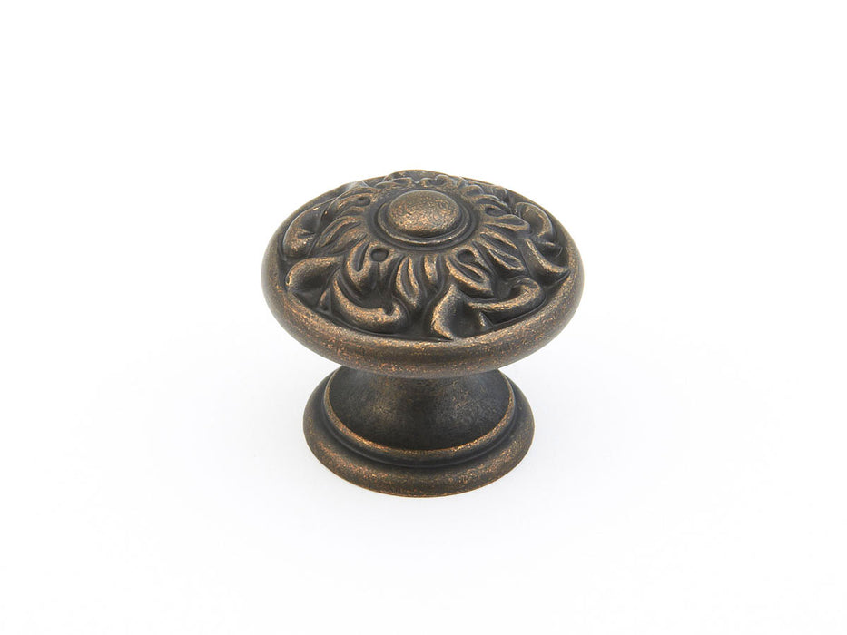 Corinthian Round Knob 1-3/8” dia