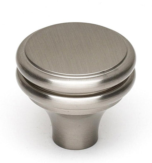 1 1/4" Knob