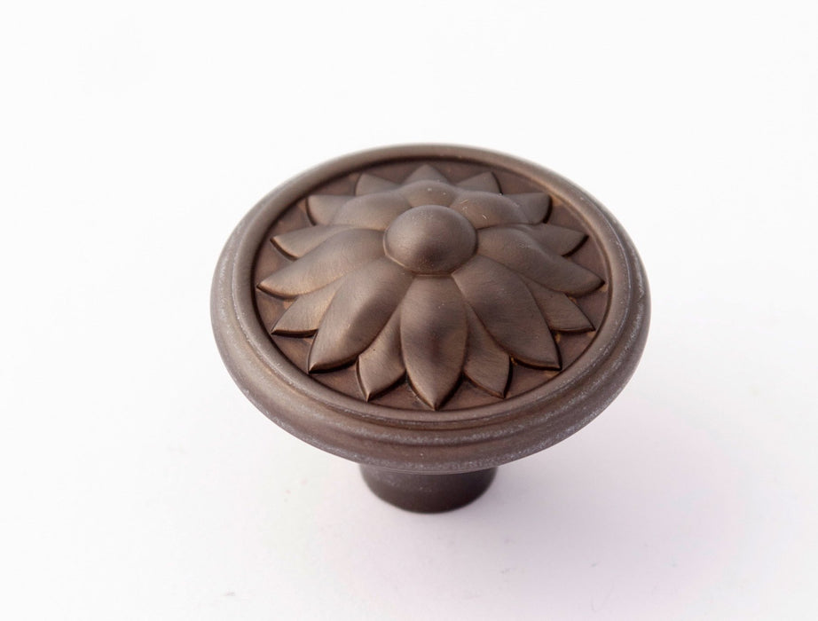 Fiore 1 1/2" Knob