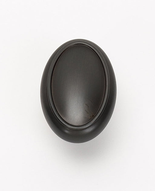 Classic Traditional 1 1/2" Knob