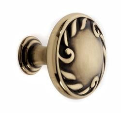 Ornate 1 1/2" Knob