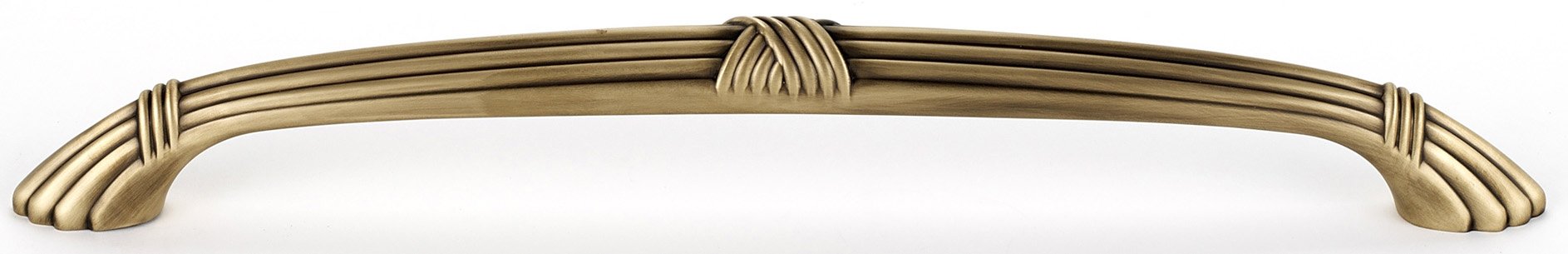 Ribbon & Reed 6" Pull