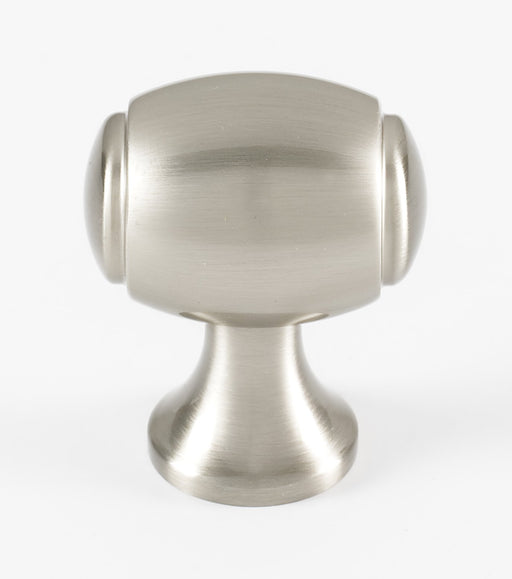 Royale 1 1/8" Knob