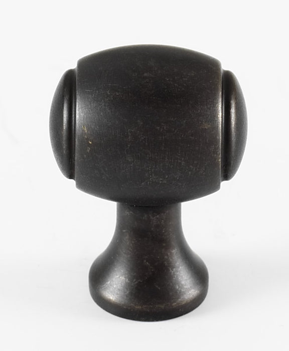 Royale 3/4" Knob