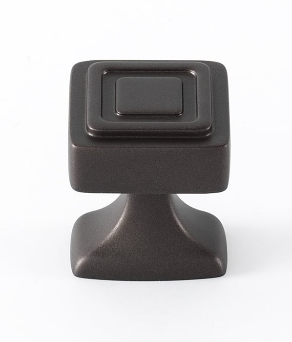 Cube 1 1/4" Knob