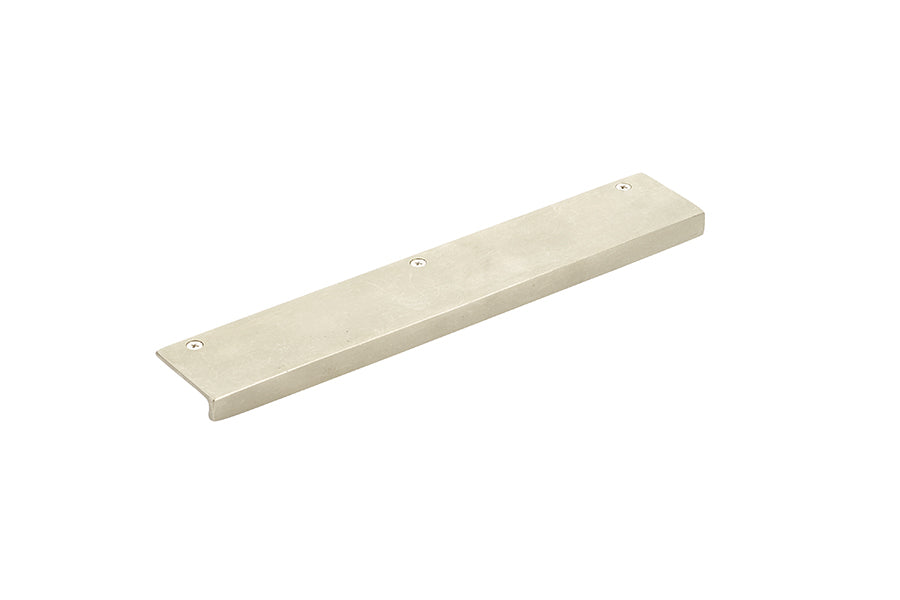 Rustic Modern Edge Pull, 1-1/2" C-C