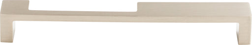 Modern Metro Notch Pull B 7 Inch (c-c)