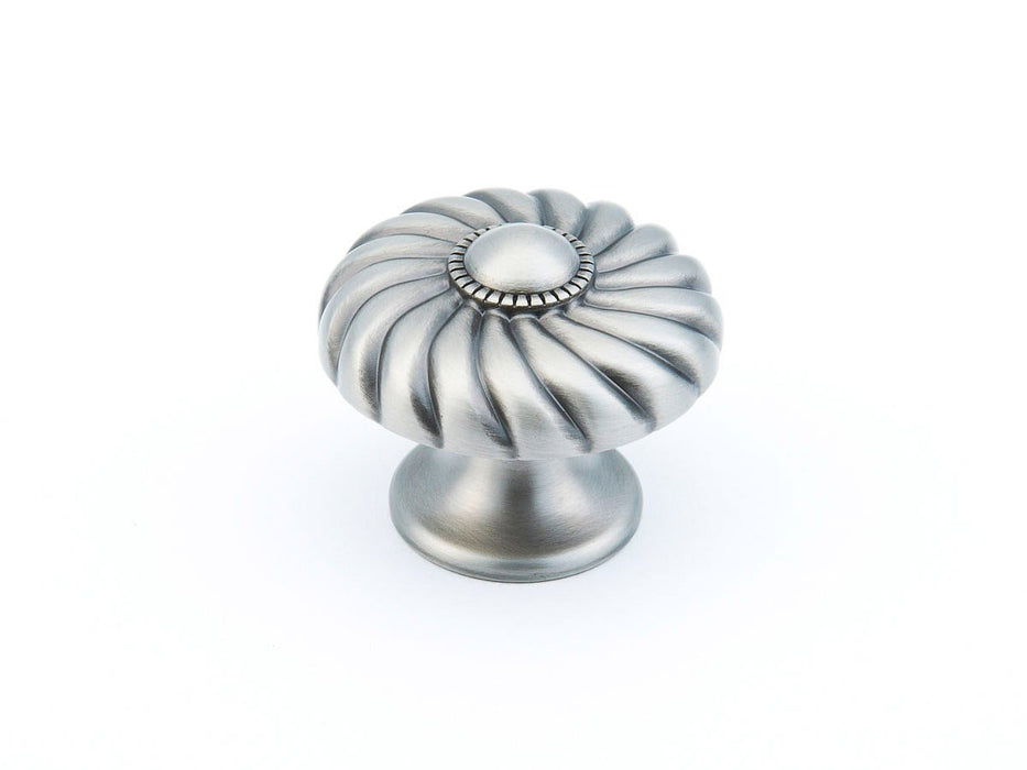 Casual Elegance Round Knob 1-3/8” dia